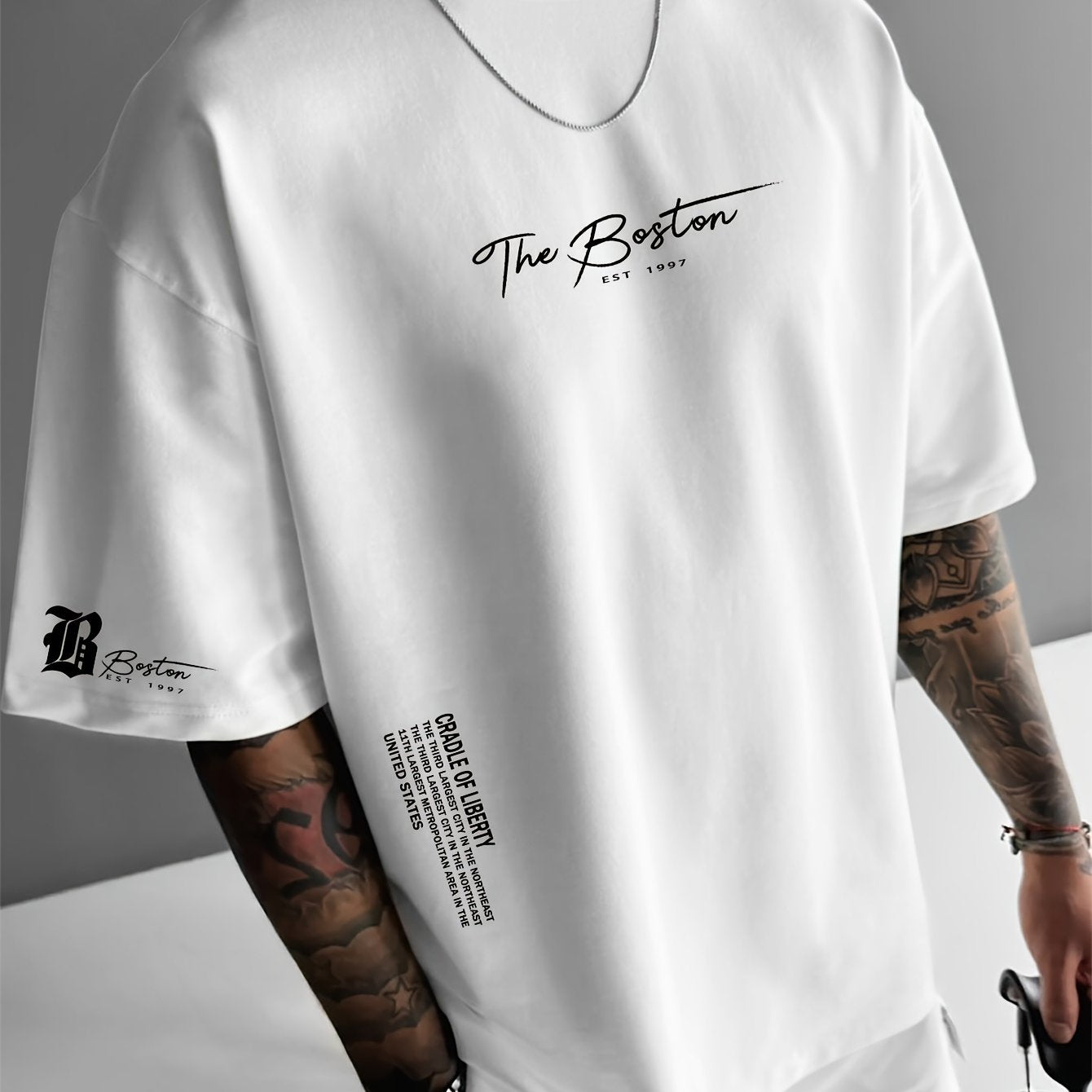 Men’s Oversized T-Shirt "Boston" – Urban Streetwear Style, Lightweight and Comfortable for Summer
